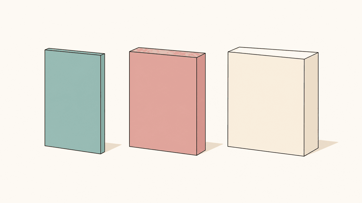 厚みの違う箱を3つ並べて薄さを表したイラスト