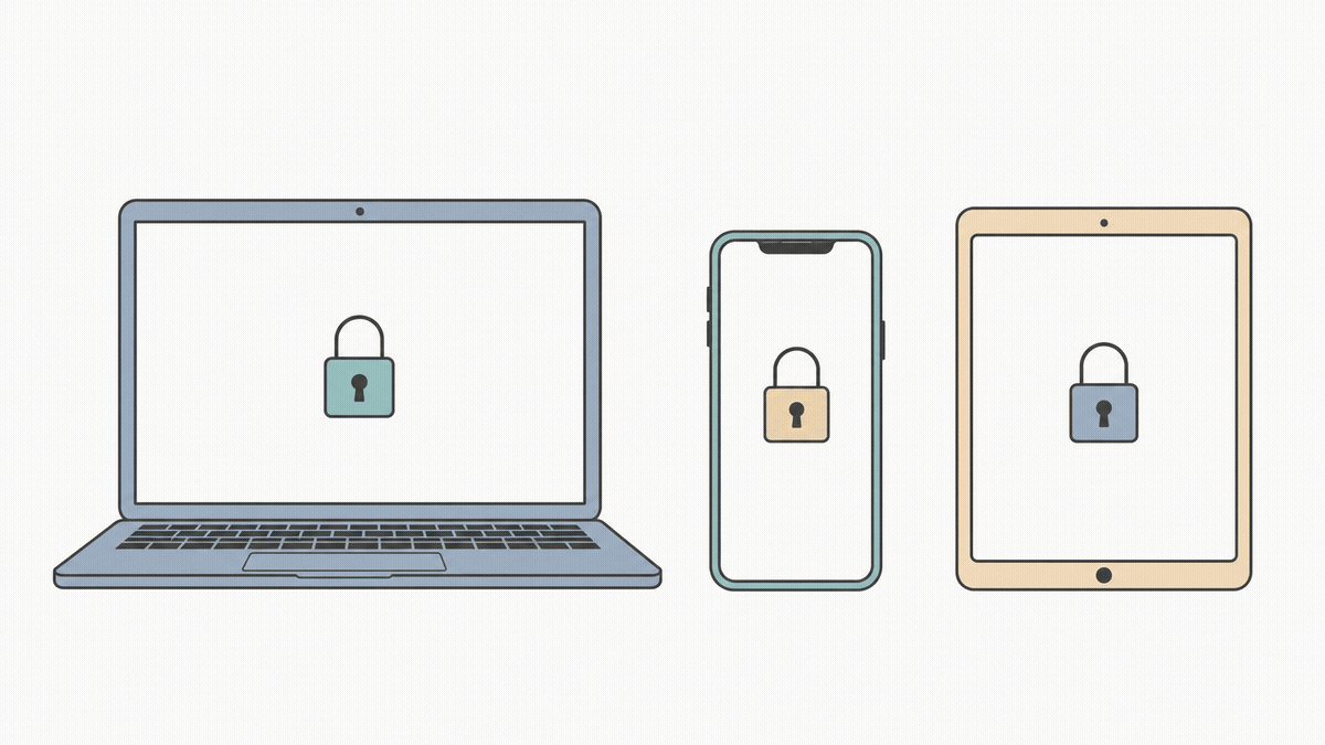 パソコンとスマートフォン、タブレットに鍵の印を付けたイラスト